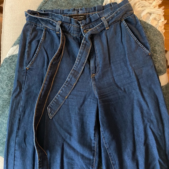Banana Republic Denim - Banana Republic Blue Flare & Wide Leg Jeans